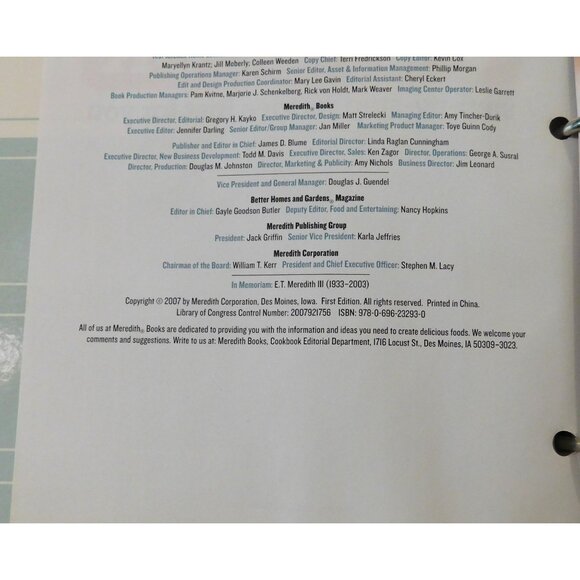 Anyone Can Cook Better Homes and Gardens Cookbook 1st Edition 2007 HB Binder - Picture 5 of 15